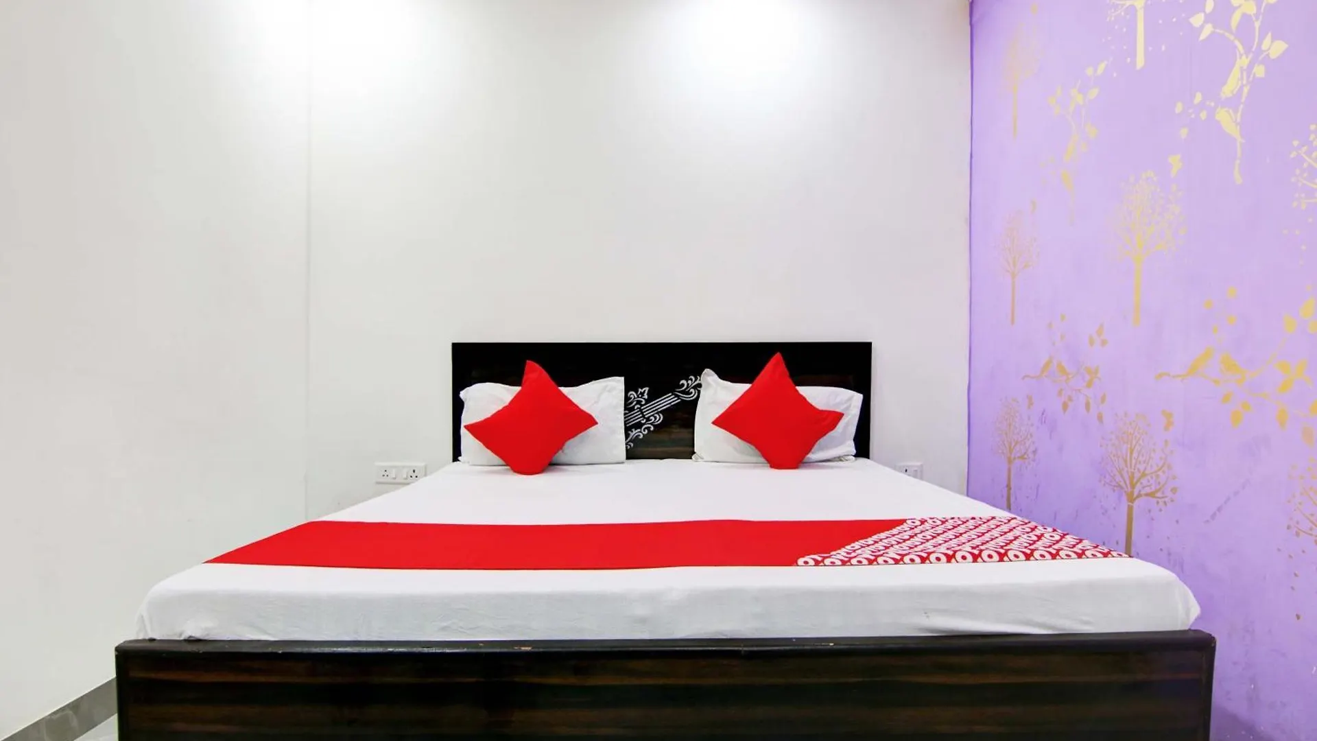 Hotel O Royal Inn Delhi  3*, Delhi (National Capital Territory of India) India